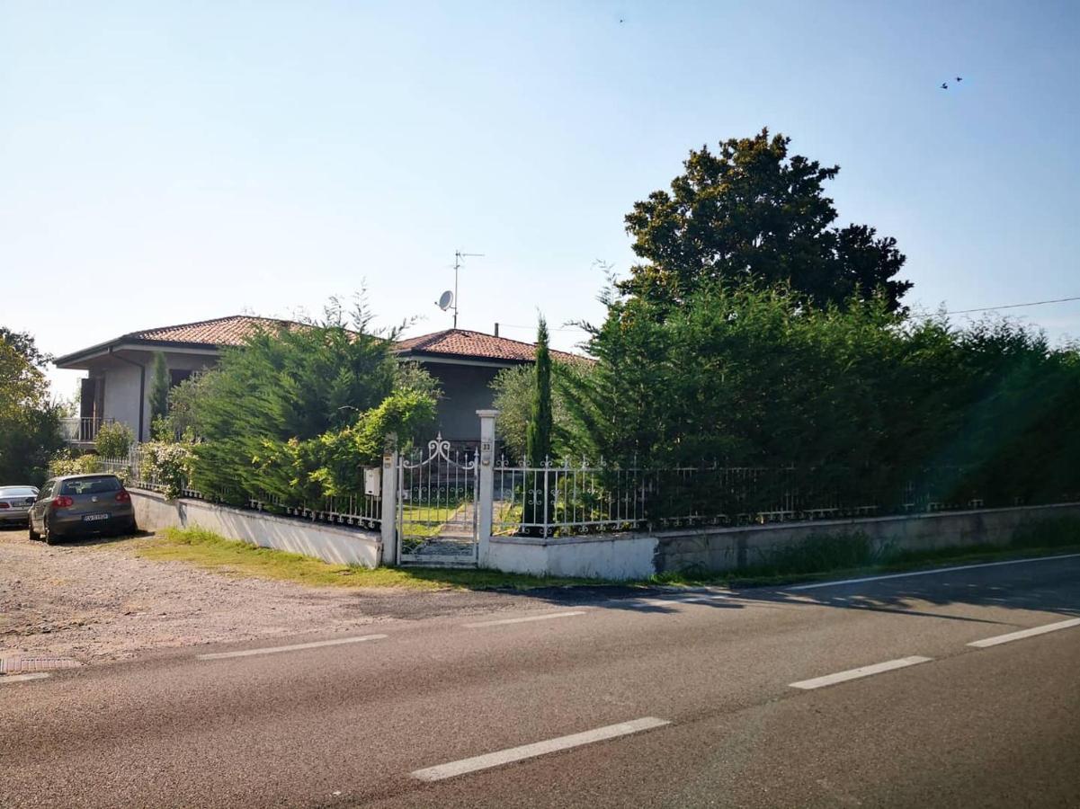 Casa Bella Pension Ponti sul Mincio Buitenkant foto